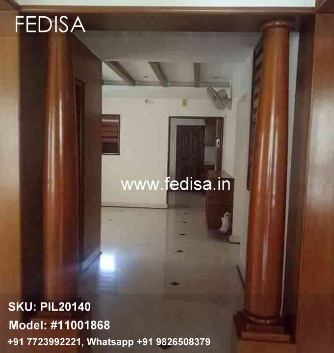 House With Pillars In The Front Pillar Design For Hall Window Pillar Design