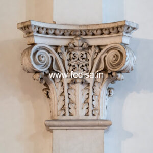 Wooden Pillar Design with Gloss Finish