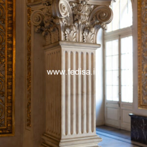 Wooden Pillar Design for Luxury Villa