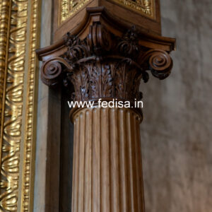 Wooden Pillar Design with Gloss Finish